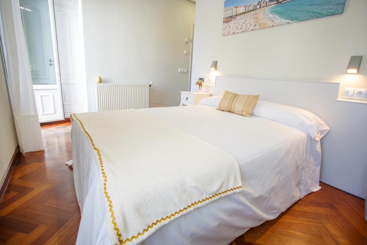 Hostal Costa Coruna Ngoại thất bức ảnh